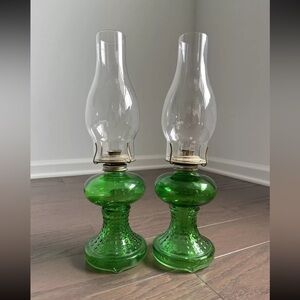 Vintage Emerald Green Eagle Hobnail Glass Oil Kerosene Lamp Set Footed Screw Top